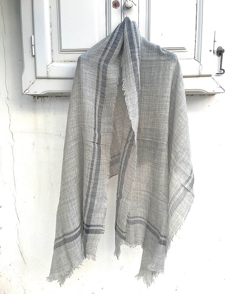 Metal Border Scarf