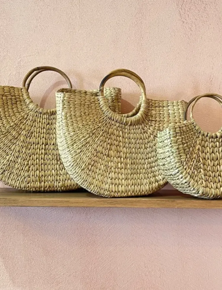 Fan Shaped Straw Bag