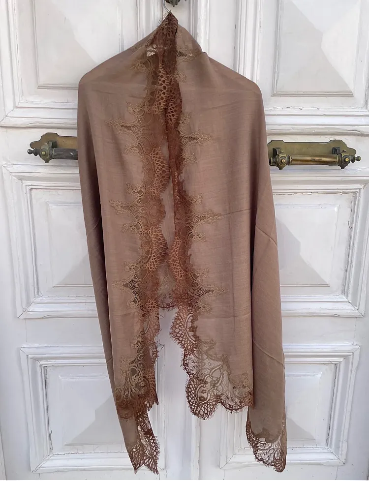 The Lace Bordered Scarf