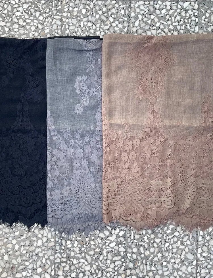 The Full body Lace Scarf