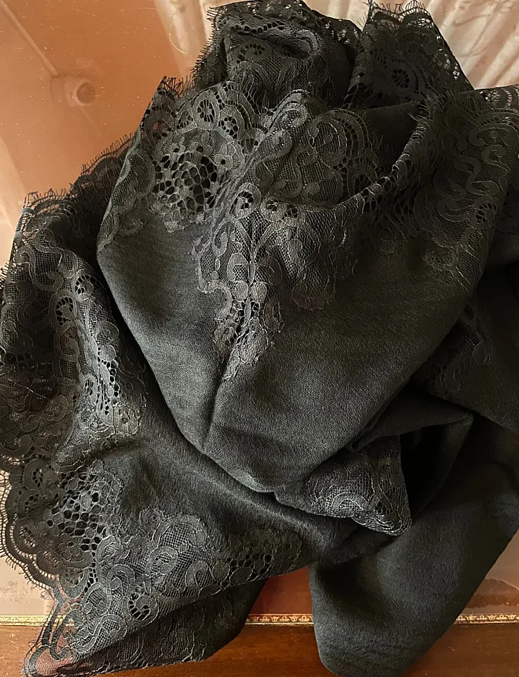 The Lace Square Scarf