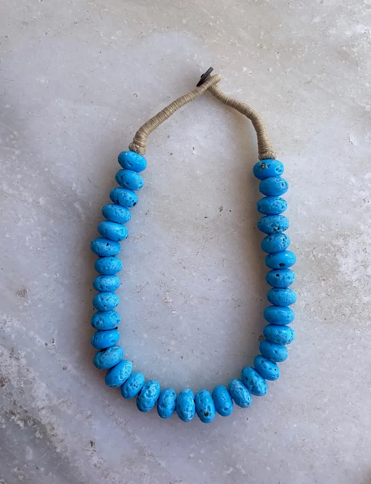 The Maradav necklace