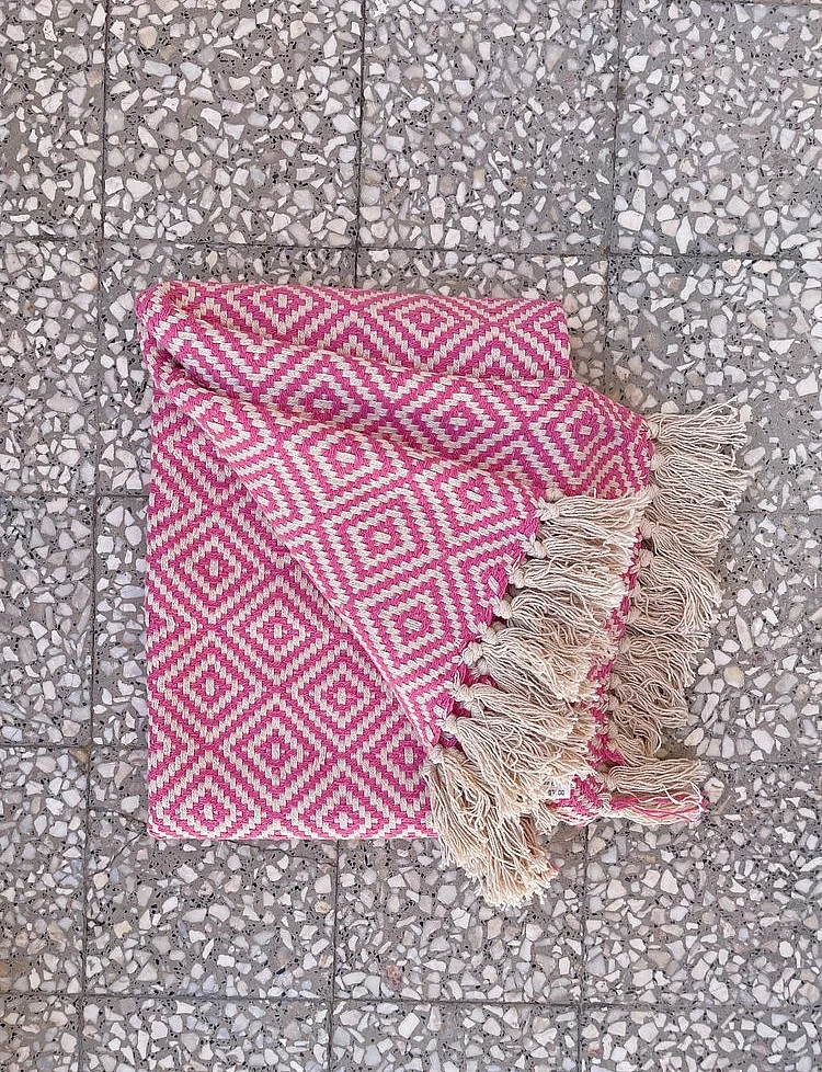 Nomad's Throws Nomad's Throws