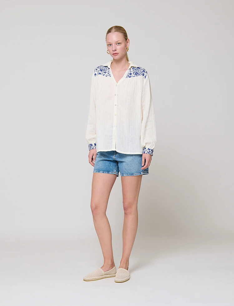 Tiya Top