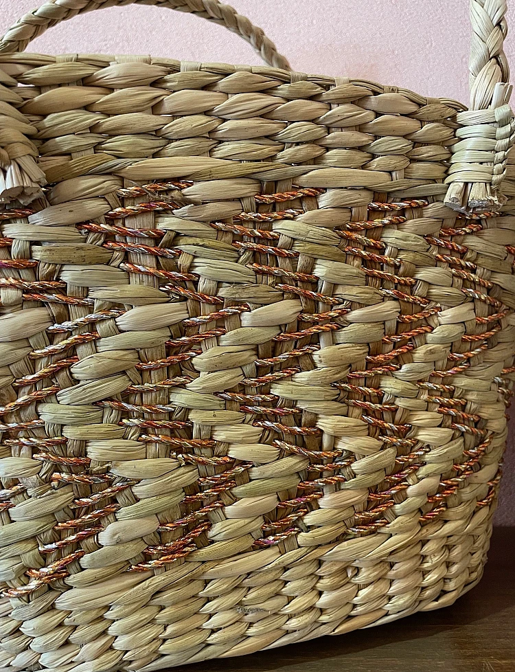 The Gold and Bronze straw bag The Gold and Bronze straw bag