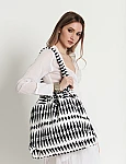 Spear Shoulder Bag Spear Shoulder Bag