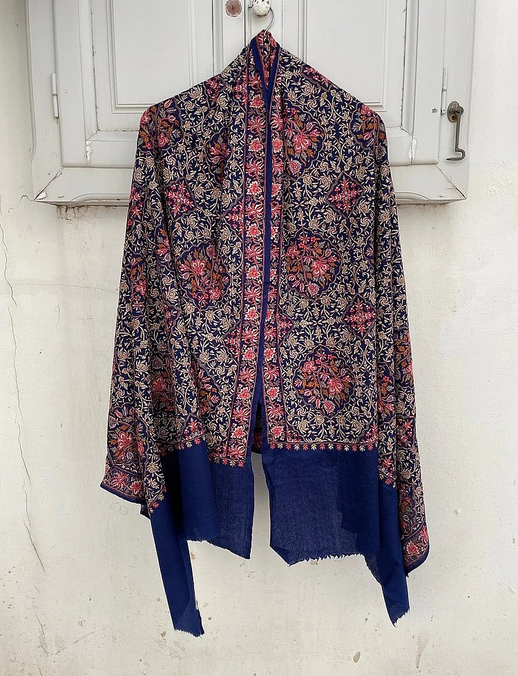 Regina Shawl Regina Shawl